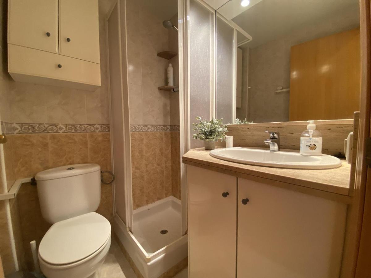 R123 Apartamento En La Planta Baja Con Piscina Cerca De La Playa Calafell Exterior foto